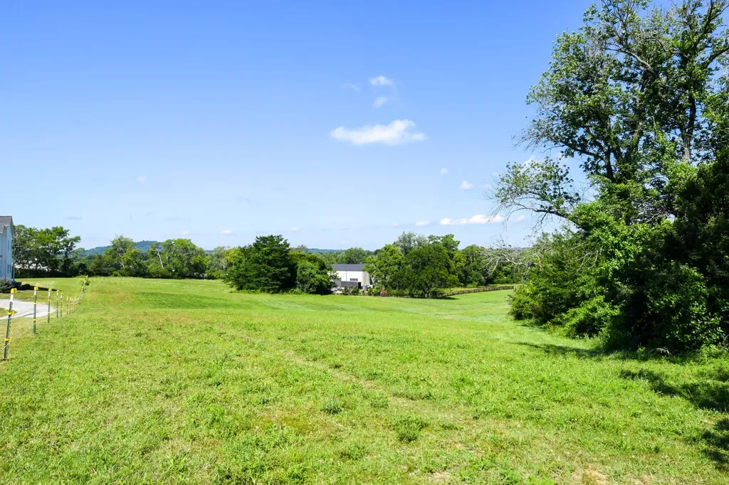 0 Hwy25 Gallatin TN 37066