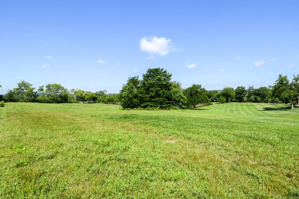 0 Hwy25 Gallatin TN 37066