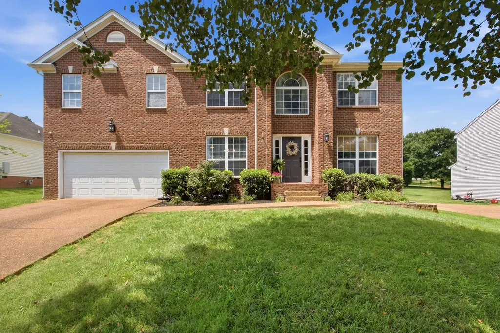 2923 Burtonwood Drive Spring Hill TN 37174