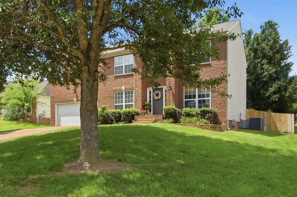 2923 Burtonwood Drive Spring Hill TN 37174
