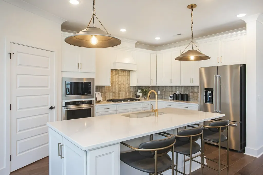 901 Bur Oak Drive Lebanon TN 37090