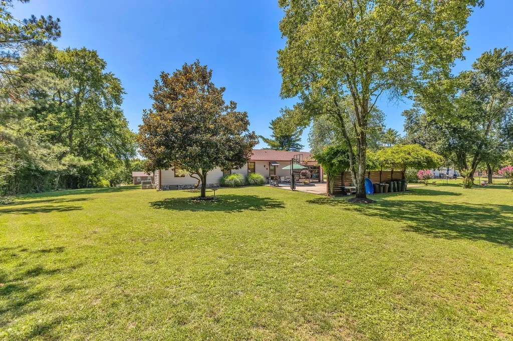 325 Dawn Drive Gallatin TN 37066