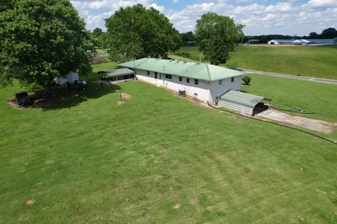 59 Hardin Loop Westpoint TN 38486