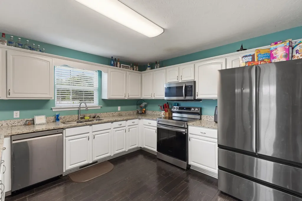 1358 Jason Circle Ashland City TN 37015