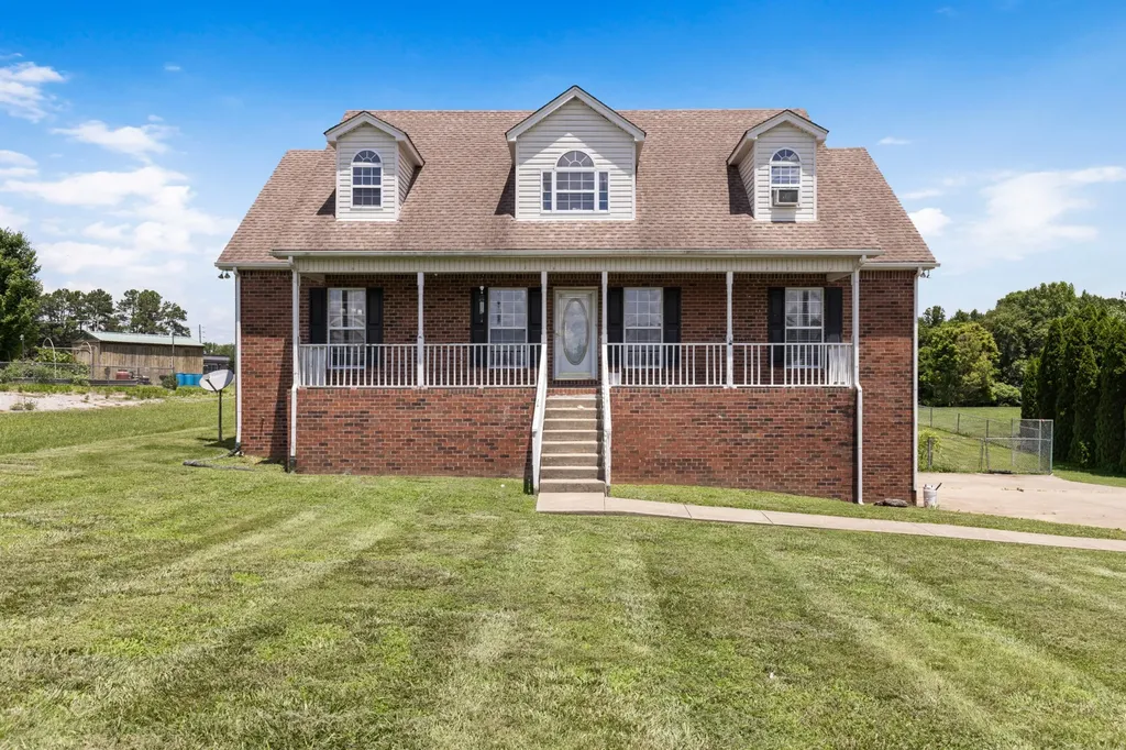 1358 Jason Circle Ashland City TN 37015