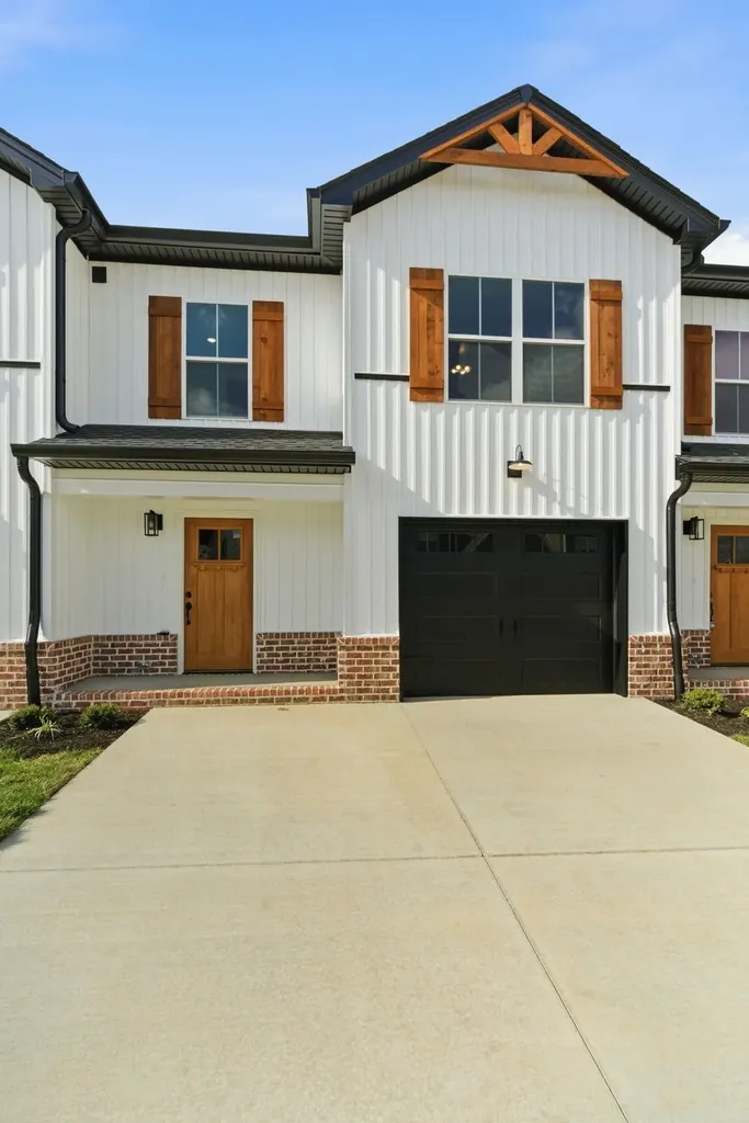 1156 Malinda Lane Greenbrier TN 37073
