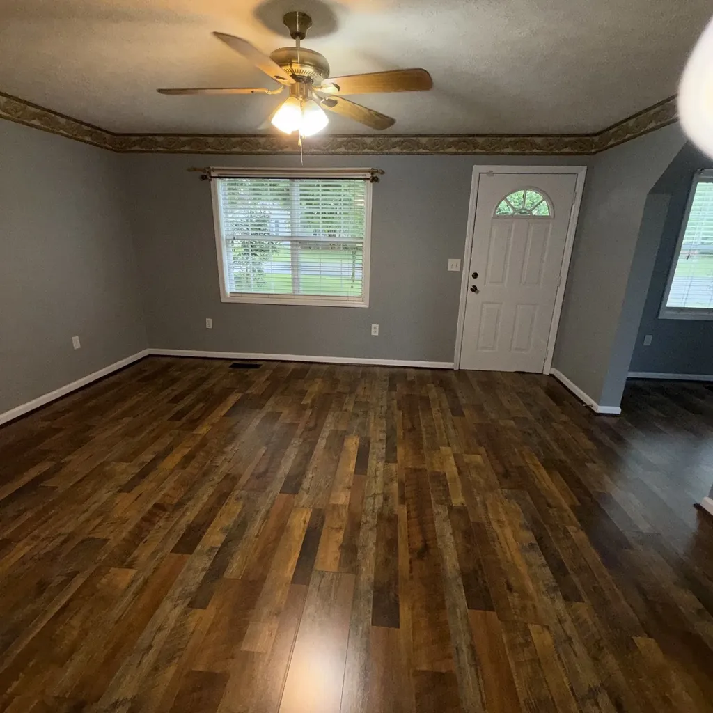 514 E Hogan Street Tullahoma TN 37388