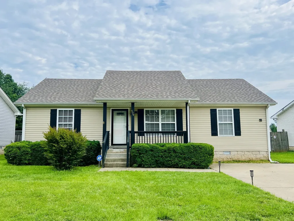 574 Oakmont Drive Clarksville TN 37042