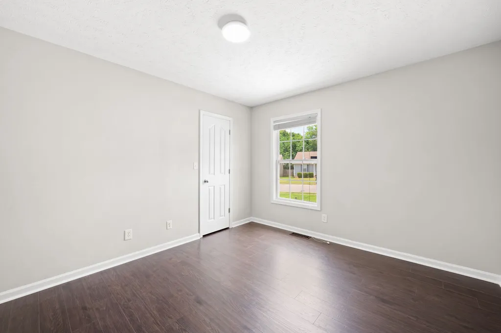 574 Oakmont Drive Clarksville TN 37042