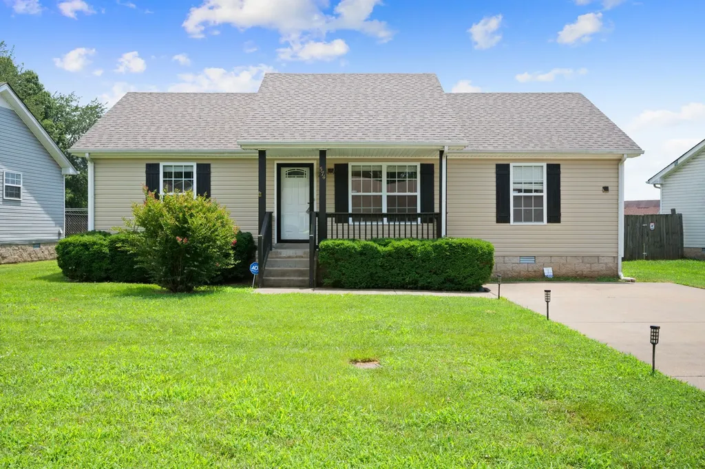 574 Oakmont Drive Clarksville TN 37042