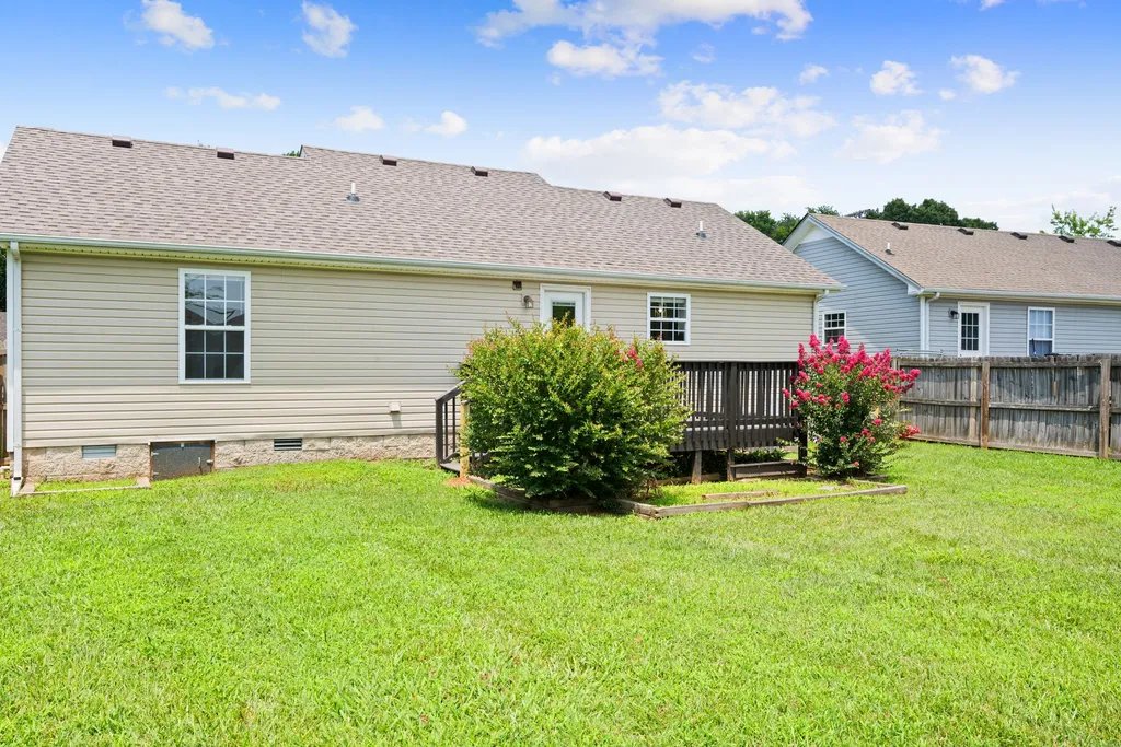574 Oakmont Drive Clarksville TN 37042