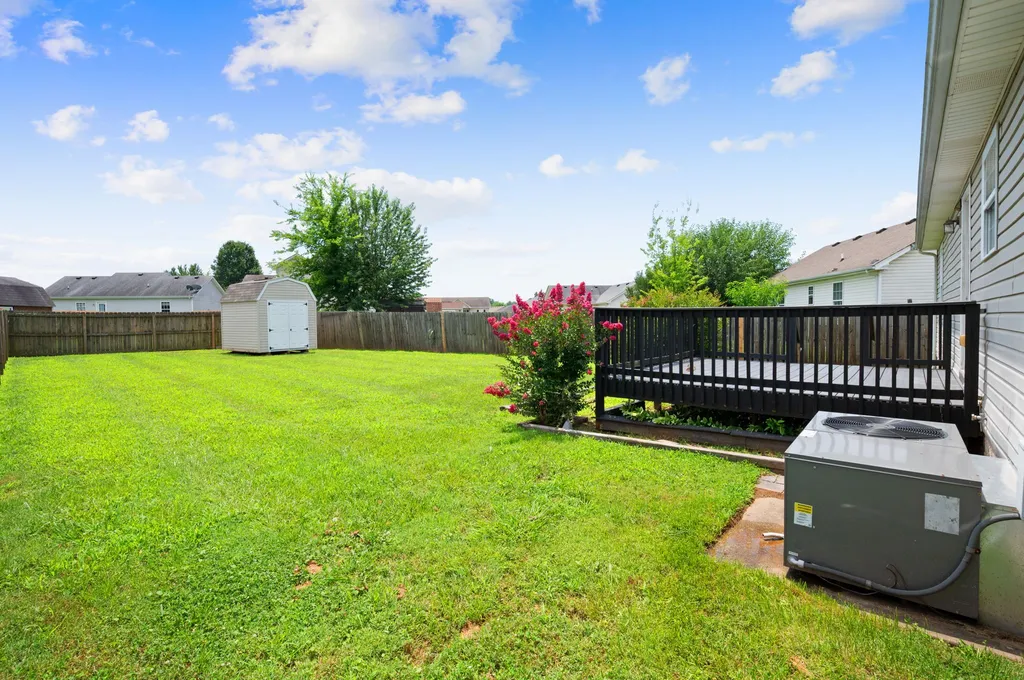 574 Oakmont Drive Clarksville TN 37042