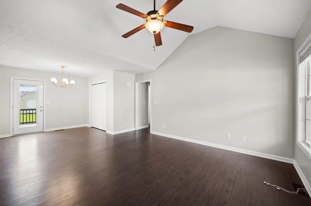 574 Oakmont Drive Clarksville TN 37042