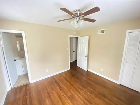 3042 Curtis Street Memphis TN 38118
