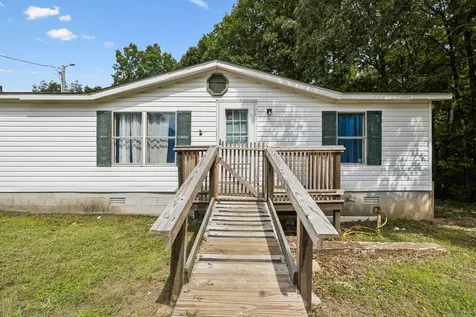 1324 Elliot Road Nunnelly TN 37137