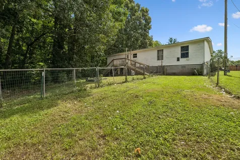 1324 Elliot Road Nunnelly TN 37137