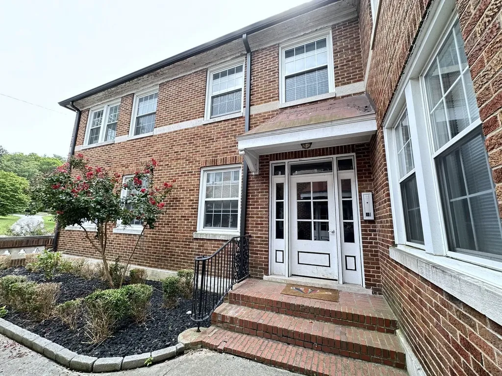 610 N 2nd Street Clarksville TN 37040