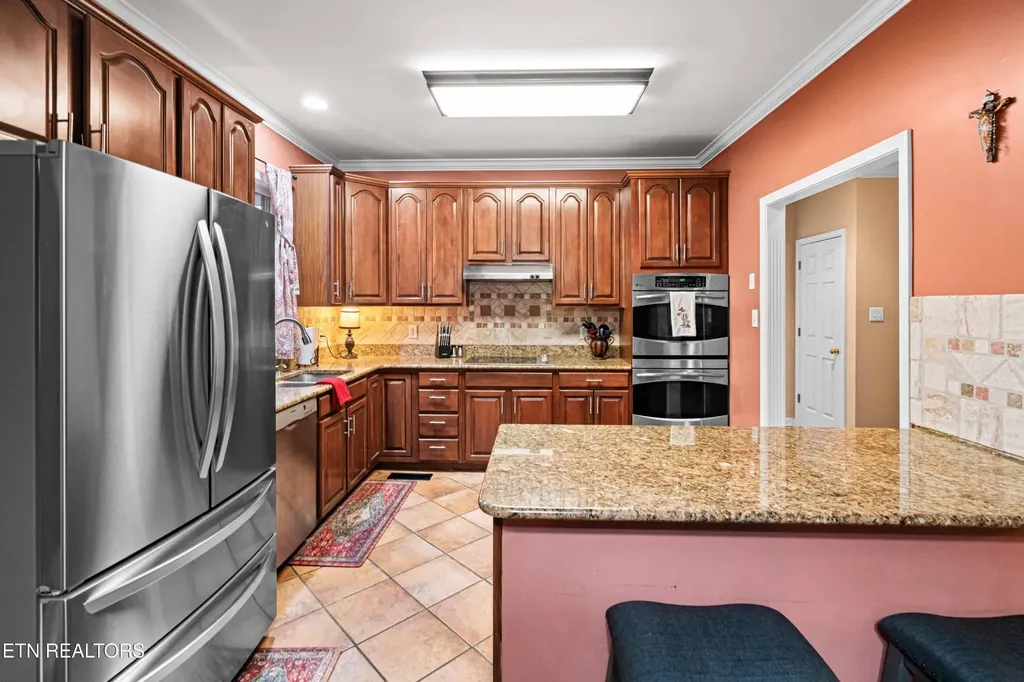 7819 La Barrington Boulevard Powell TN 37849