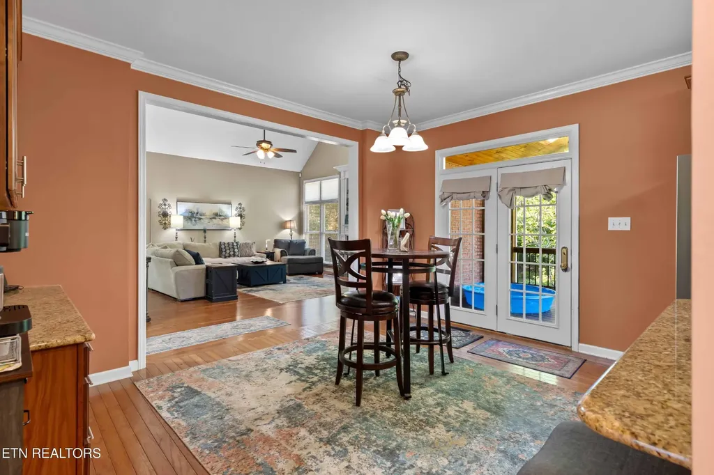 7819 La Barrington Boulevard Powell TN 37849