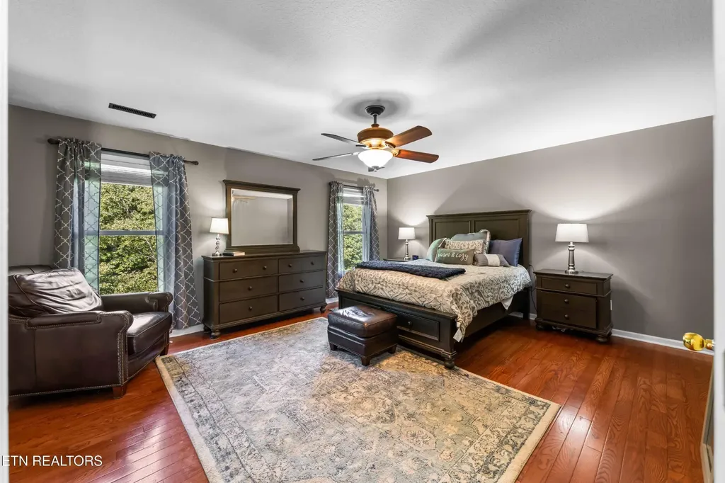 7819 La Barrington Boulevard Powell TN 37849