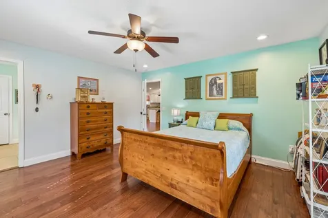 2 Hickman Creek Road, N Hickman TN 38567