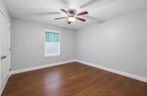 2 Hickman Creek Road, N Hickman TN 38567