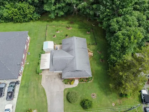 433 Sterling Road Athens TN 37303