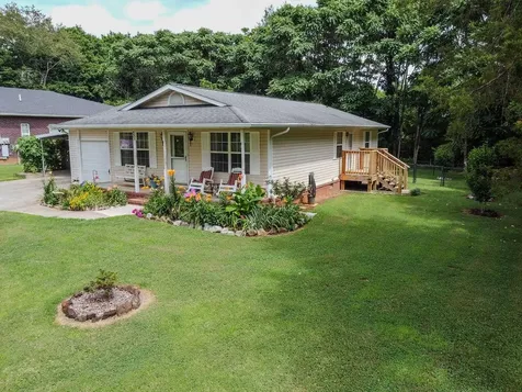 433 Sterling Road Athens TN 37303