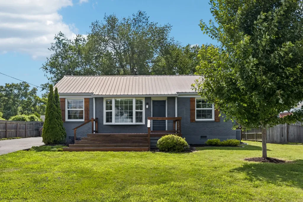 3221 Holbrook Drive Nashville TN 37211