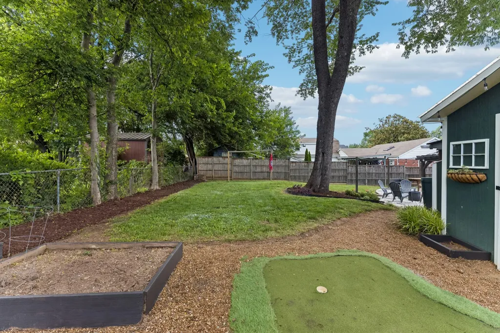 3221 Holbrook Drive Nashville TN 37211