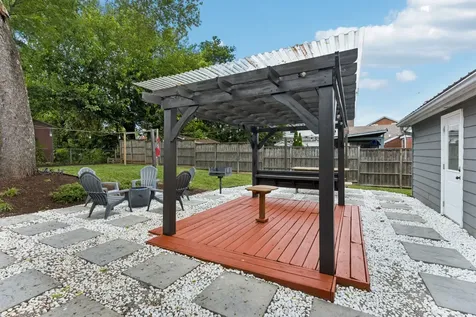 3221 Holbrook Drive Nashville TN 37211