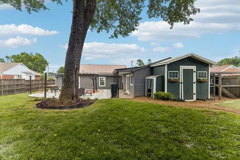3221 Holbrook Drive Nashville TN 37211