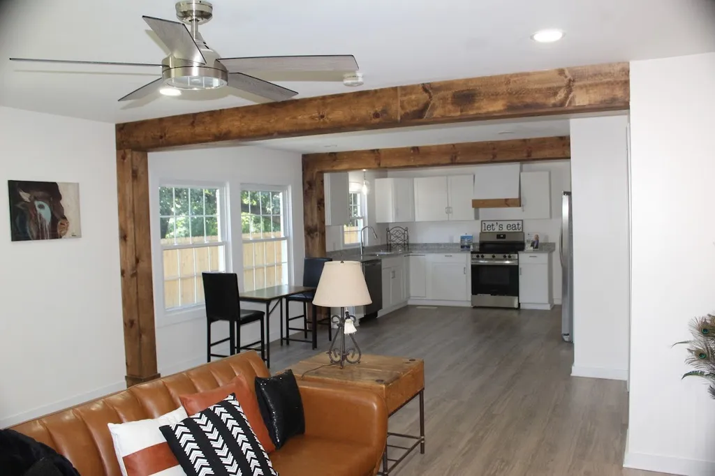 114 Oak Street Mcminnville TN 37110
