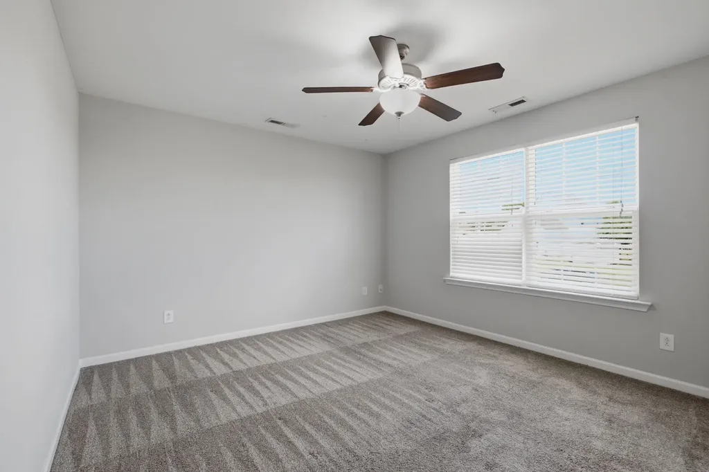 121 Pledge Court La Vergne TN 37086