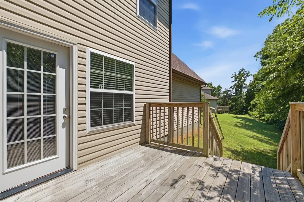 121 Pledge Court La Vergne TN 37086