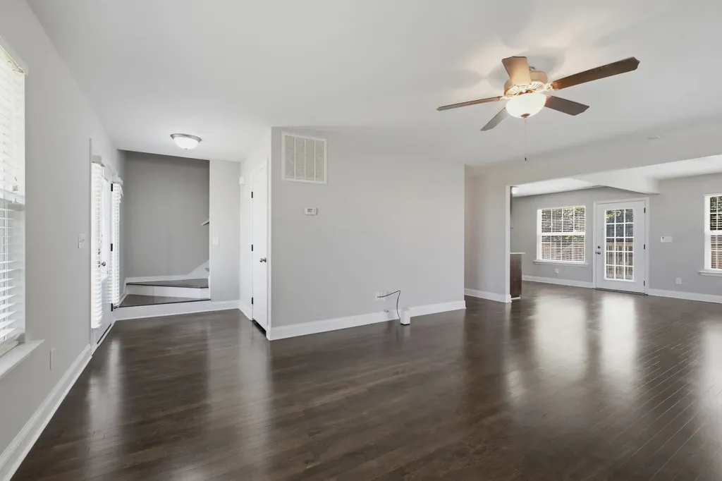 121 Pledge Court La Vergne TN 37086