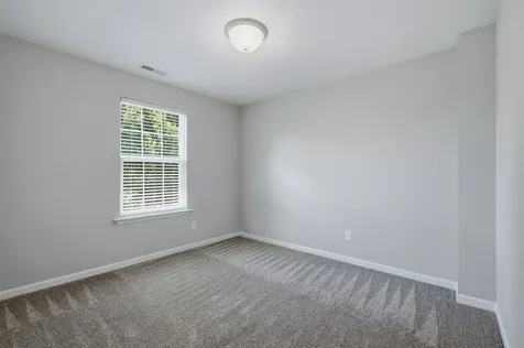 121 Pledge Court La Vergne TN 37086