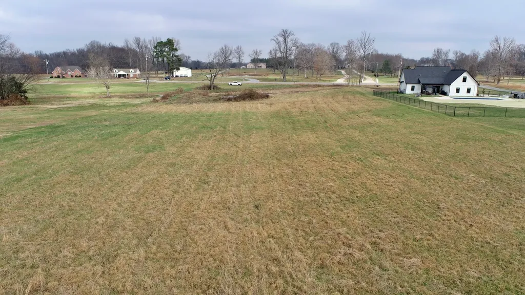 0 Highway 25w Cottontown TN 37048