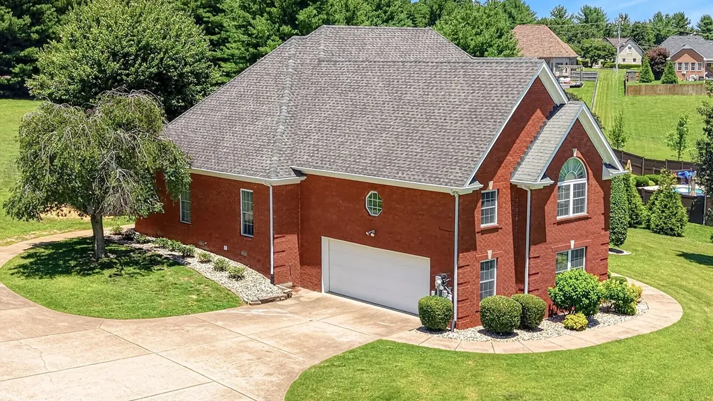 2011 Bryans Park Court Springfield TN 37172