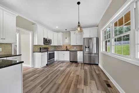 2011 Bryans Park Court Springfield TN 37172