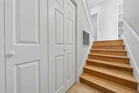 2011 Bryans Park Court Springfield TN 37172
