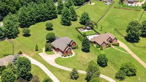2011 Bryans Park Court Springfield TN 37172