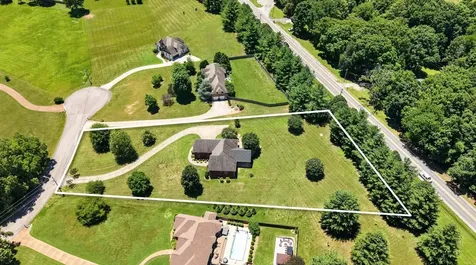 2011 Bryans Park Court Springfield TN 37172