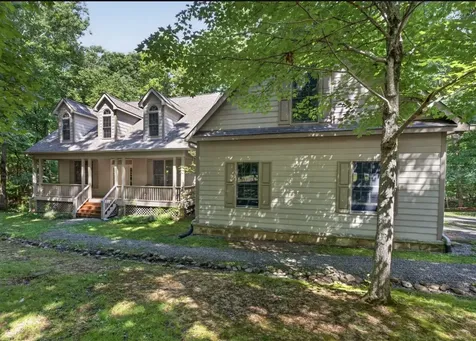 1835 Ridge Cliff Drive Monteagle TN 37356