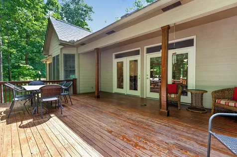 1835 Ridge Cliff Drive Monteagle TN 37356