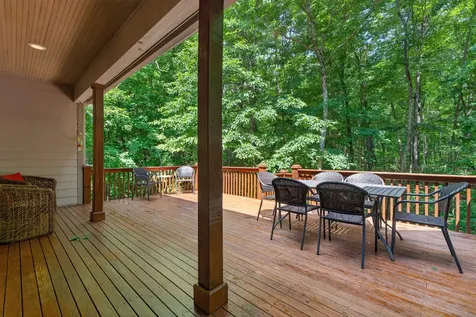 1835 Ridge Cliff Drive Monteagle TN 37356