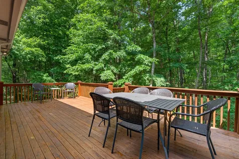 1835 Ridge Cliff Drive Monteagle TN 37356