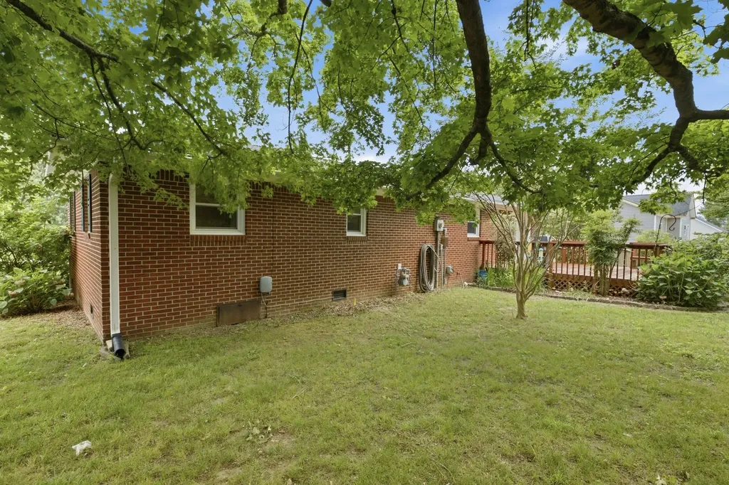 847 Anthony Avenue Smithville TN 37166