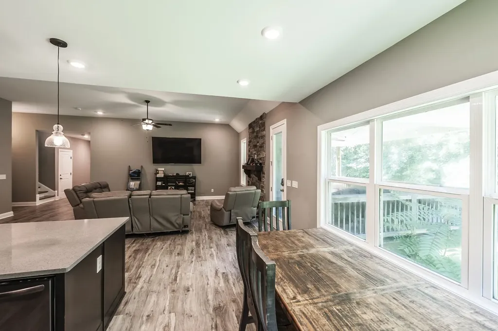 8326 Betts Road Greenbrier TN 37073