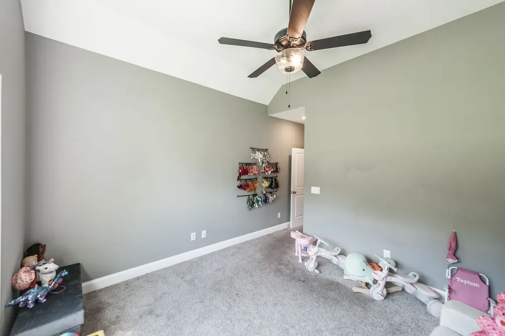 8326 Betts Road Greenbrier TN 37073